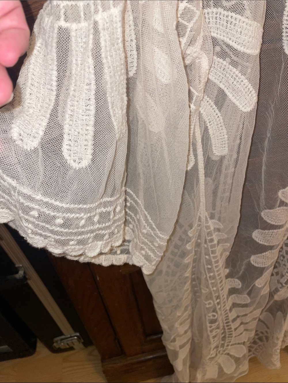 Rebellion Long Sheer Lace Kimono, size medium - Picture 7 of 7